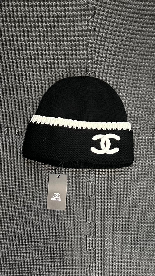 Bonnet Chanel